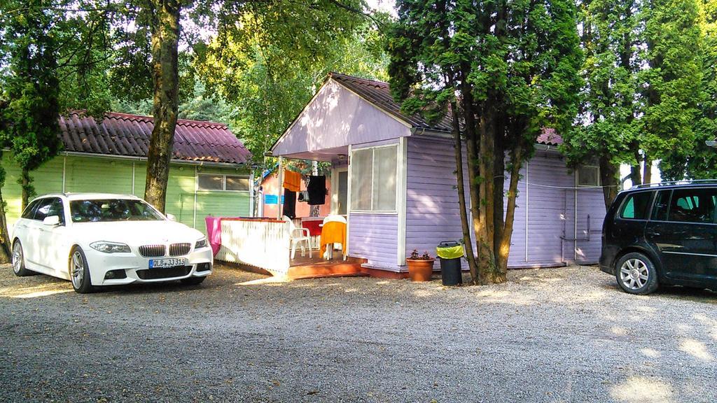 Tulipan Bungalow Camping Resort Gyenesdiás Exteriör bild
